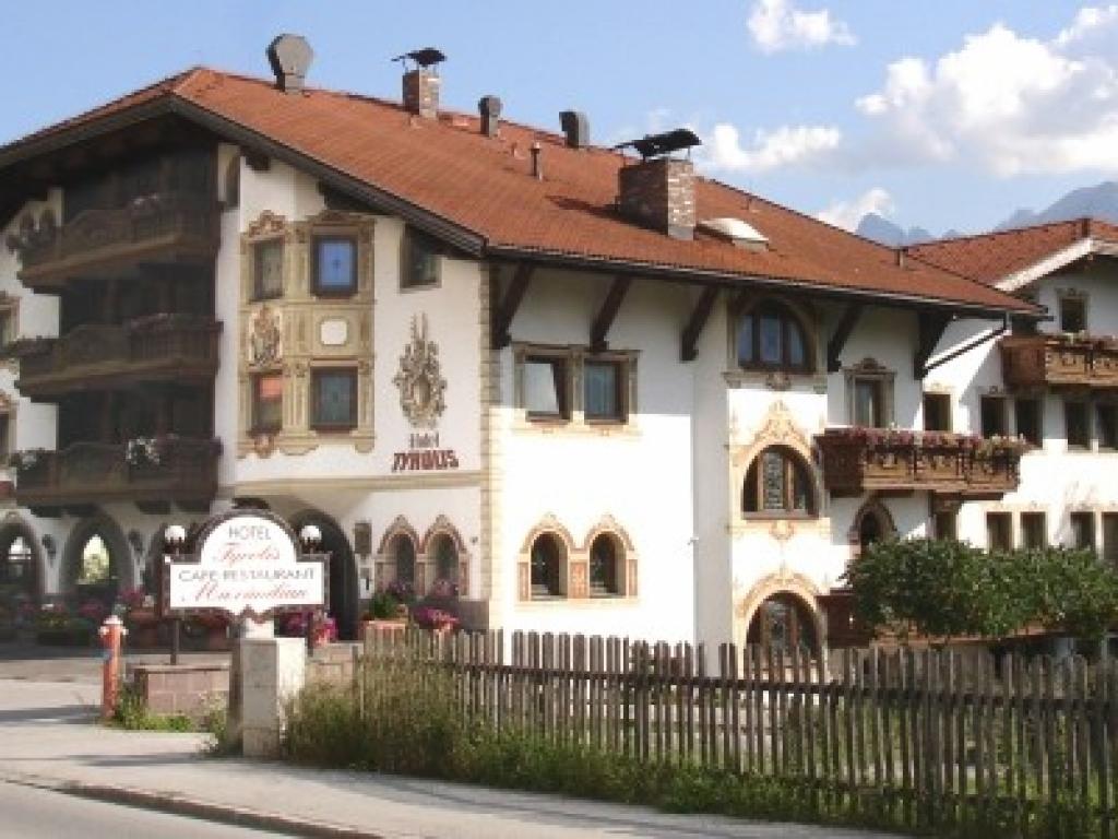 Hotel Tyrolis**** #1